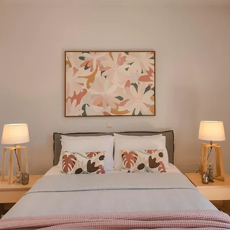 Siora Rosa Skala (Kefalonia)